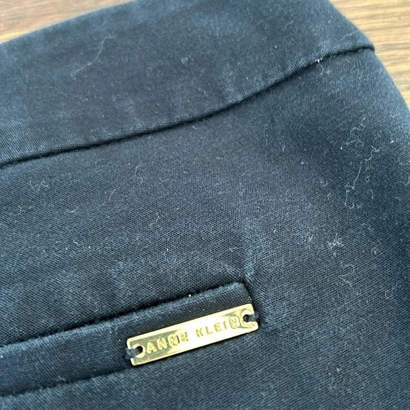 Anne Klein Navy Blue Cropped Pants | Cropped Pants | Business Casual | Office - Picture 6 of 12